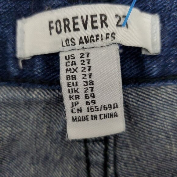 🚨080 Forever 21 High Waist Distressed Jean Shorts - Picture 2 of 6